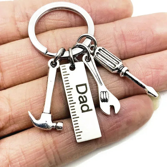 Dad Letter Keychain Decoration Pendant Father's Day Gift